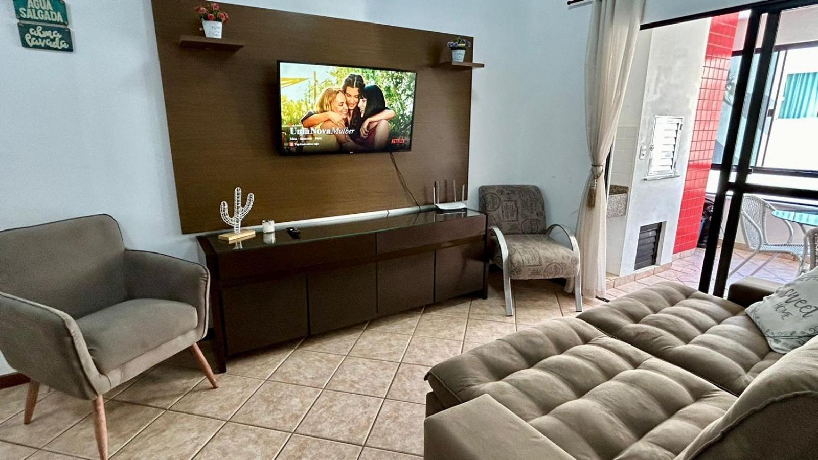 Bombas/ Bombinhas, A 50M Do Mar, Apartamento 2 Quartos, Com Churrasqueira Na Sacada, Ar E Wi-Fi Luaran gambar